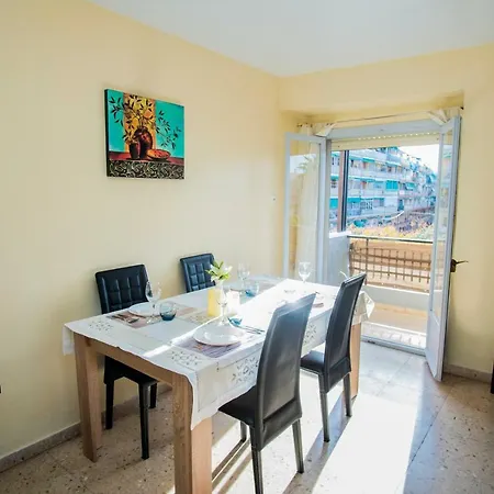 Comodo A 10 Min Del Centro * Alicante