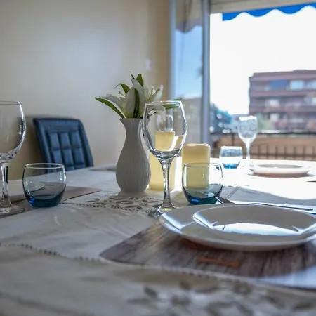 Comodo A 10 Min Del Centro Appartement