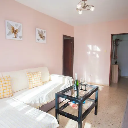 شقة Comodo A 10 Min Del Centro *